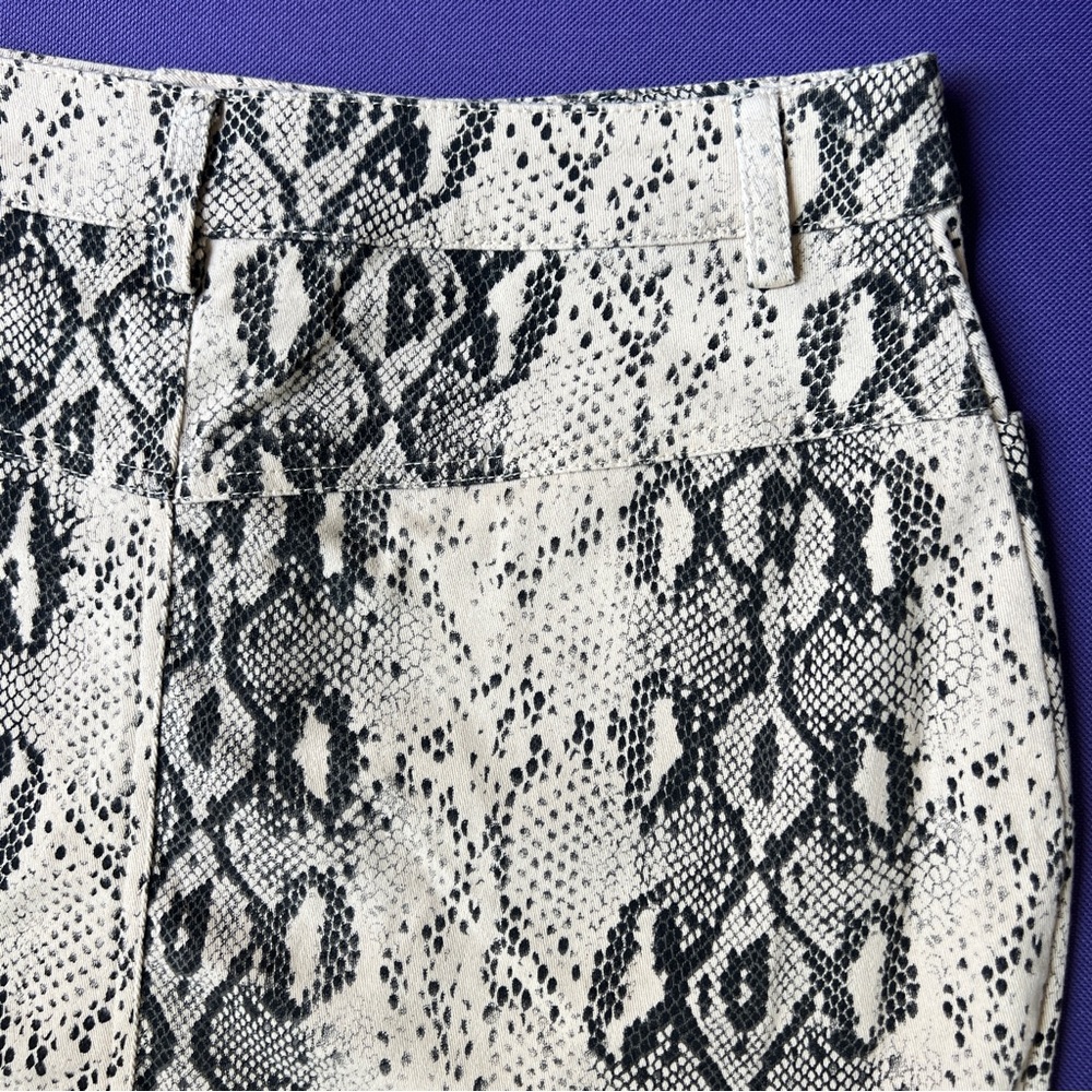 Superdown Isabella Snakeskin Mini Skirt - Picture 8 of 15